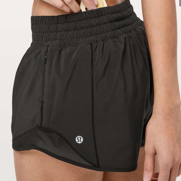 Lululemon Hotty Hot Short *High-Rise 2.5"
Black | size 4 - Picture 7 of 7